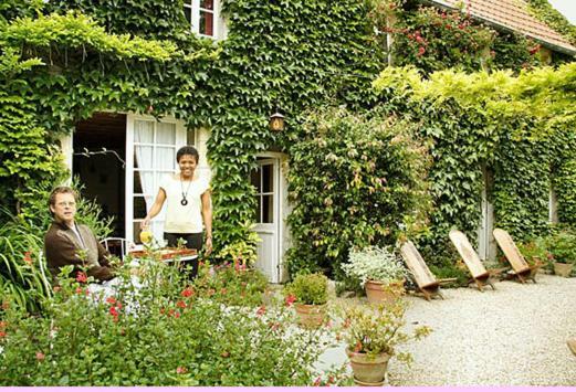 La Glycine Hotel อัสแนลส์ ภายนอก รูปภาพ